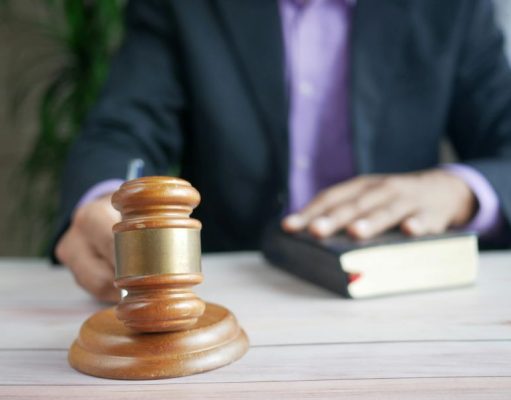 Serving as a medical expert witness: Avoiding common errors and potential pitfalls
